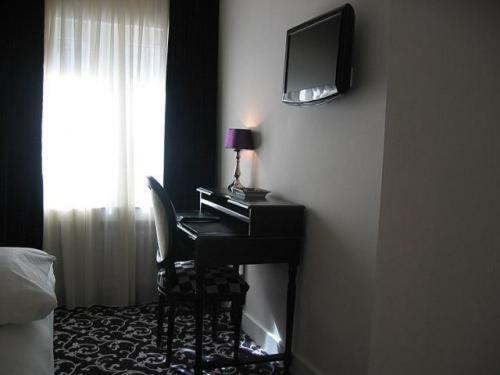 Hotel Aleksandra Ντίσελντορφ Δωμάτιο φωτογραφία